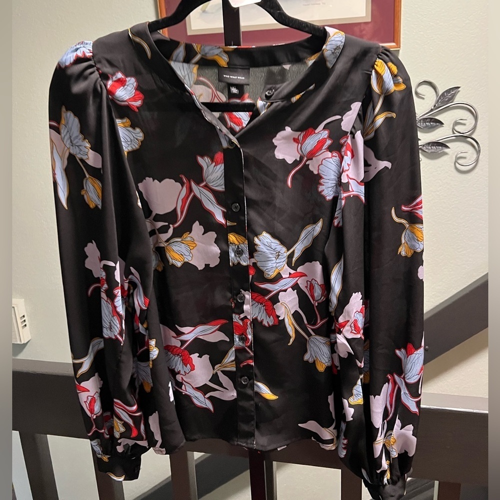 EUC Floral Black Blouse #MO205